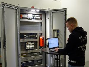 Mark Griffioen even een besturing testen Mark Griffioen 1 jaar later